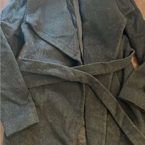 MICHAEL Michael Kors Dark Grey Coat with Wide Lapels and Matching Belt